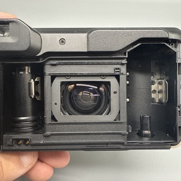 Nikon One Touch Zoom 90s AF 35mm Film Camera 30 90mm Macro Lens Tested - Picture 8 of 8